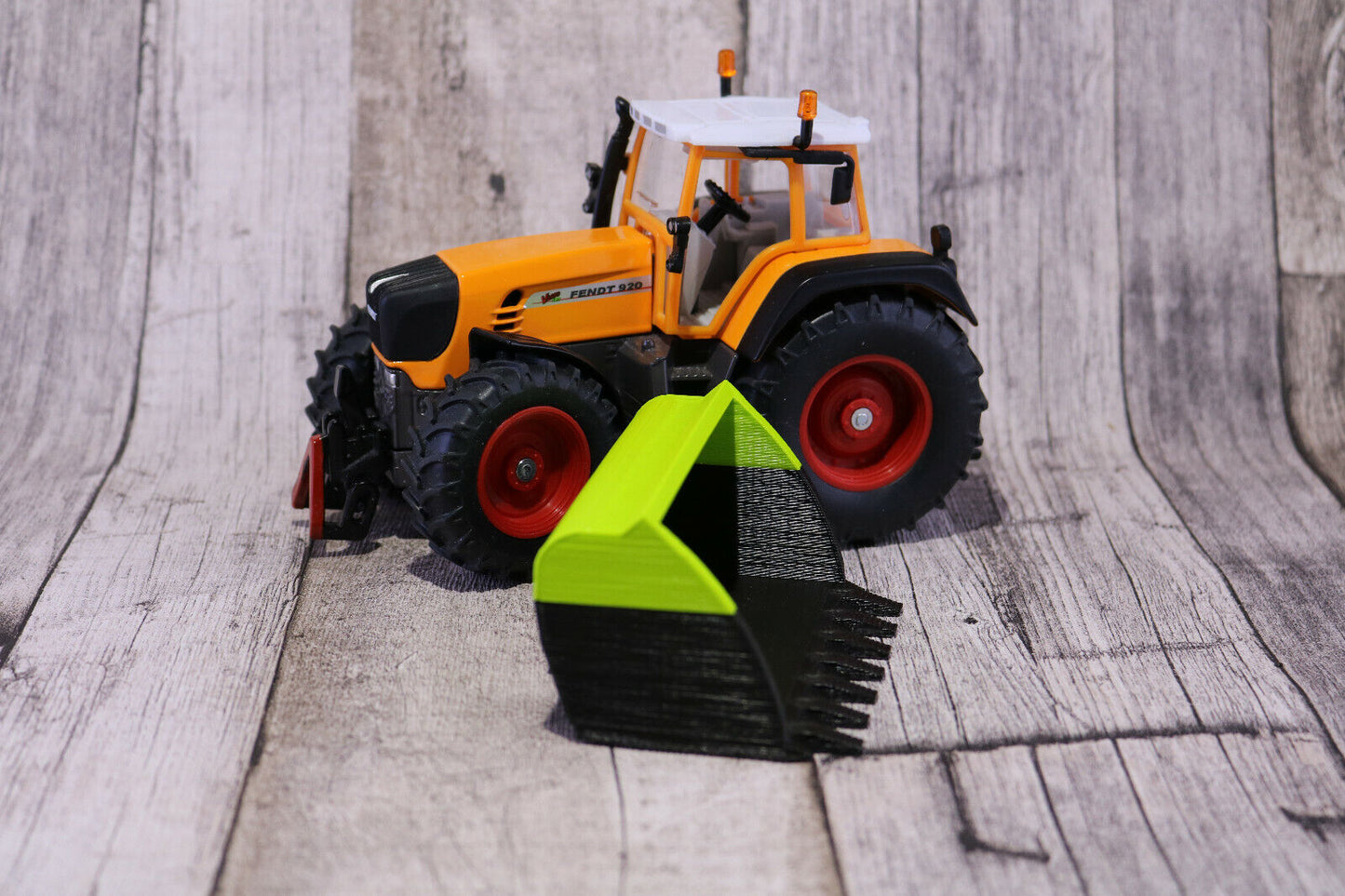 Mega Traktor Schaufel z.B. passend für Siku Modelle 1:32 z.B.6777 6778 - 3d druck